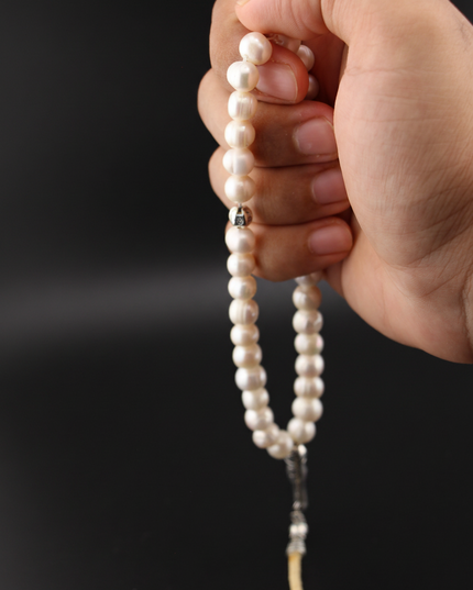 مسبحة من اللؤلؤ الطبيعي مع شرابة عربية